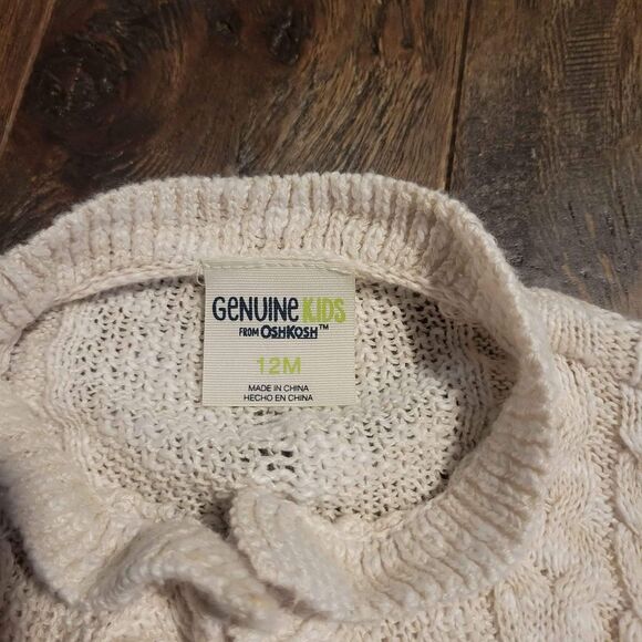 oshkosh sweater poncho size 12 months - Picture 2 of 2